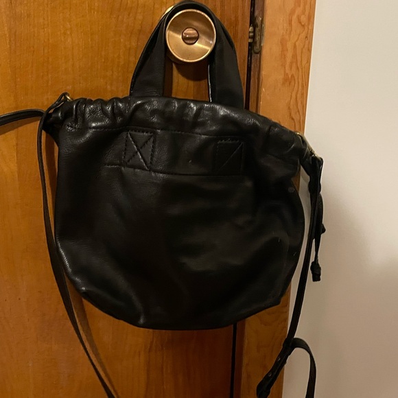 Madewell Piazza Crossbody Bag in Soft Black Leather - Picture 10 of 10